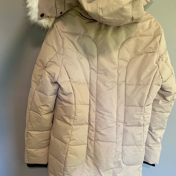 Noize Outerwear Faye Heavyweight Parka with Hood - Picture 8 of 15